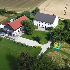 Am Schafhof Apartment